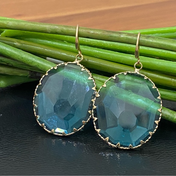 Unsigned Blue Topaz Faceted Glass Round Bezel Drop Earrings 11.8g - Picture 10 of 15